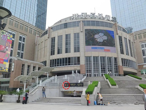 上海商务楼出租，汇聚了全球100多个顶级奢侈品牌