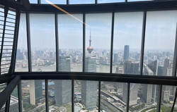 上海中心大厦63层249平米办公室出租