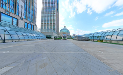 环球港商务楼屋顶花园实景图