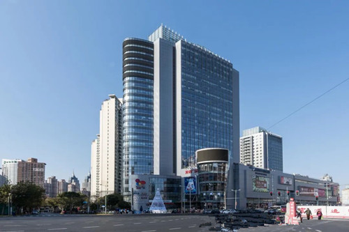 上海办公楼租售，环境舒适优雅。商场内业态丰富