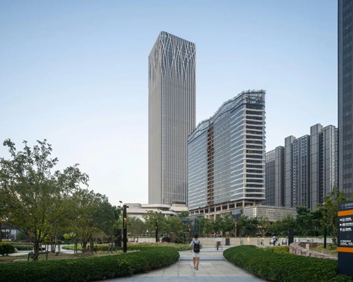 上海前滩中心是浦东前滩国际商务区建筑规模比较大的城市综合体