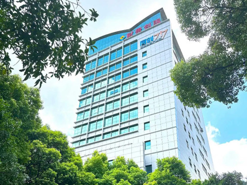 财景新地同创717写字楼外观实景图