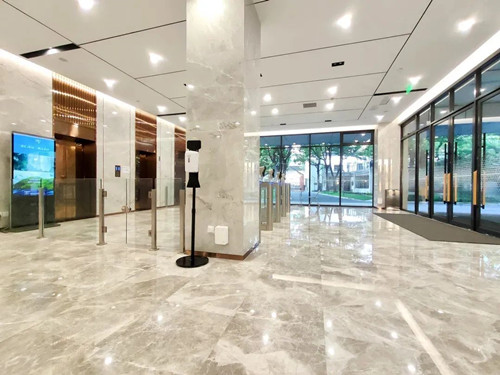 财景新地同创717办公楼大堂实景图