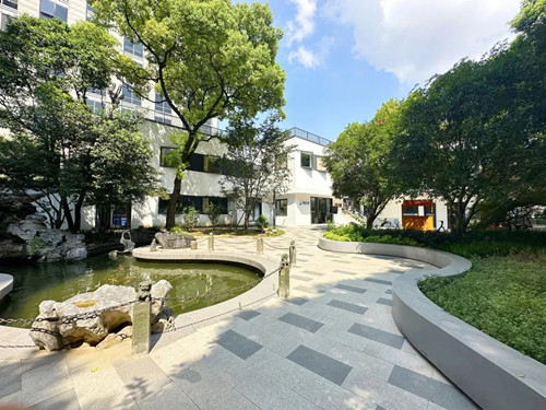 财景新地同创717商务楼园区环境图片