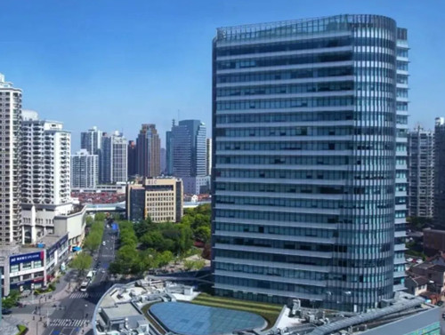 利通广场 | 北往杨浦、南行外滩，四川北路上的地铁上盖项目