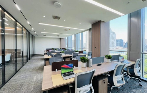 虹口区利通广场200平精装修带家具出租