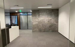 Im Shanghai长宁国际发展广场，精装办公楼出租