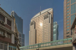 上海写字楼出租，配套设施齐全，有多条地铁和公交路线