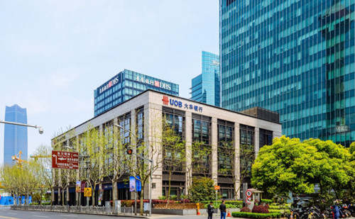 银城路116号办公楼外景图片