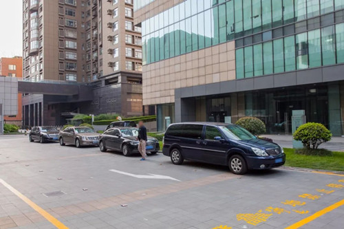 上海商务楼租赁，淮海中路1010号