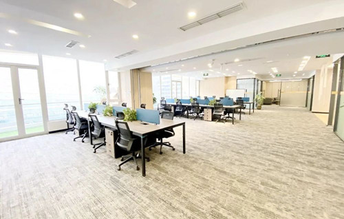 徐汇嘉华中心200平精装带全部家具的精品小户型出租