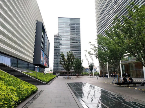 泰康保险大厦写字间外观实景图