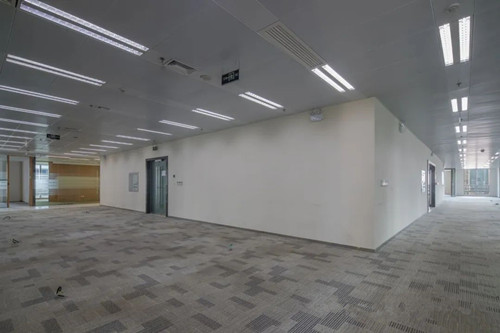 渣打银行大厦办公室交付标准图片