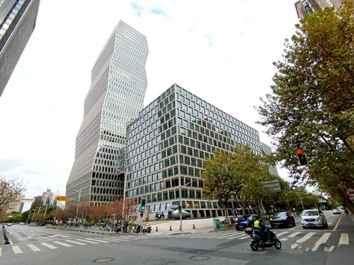 上海办公室租赁，紧邻新虹桥绿地，获得美国AIA设计奖