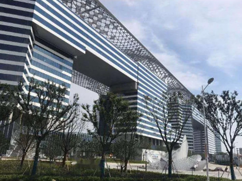 上海市办公楼招商，楼内多套面积可选，100、200、500平
