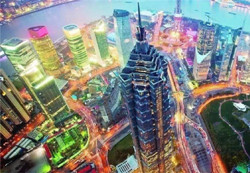 登临霄汉，俯瞰都市盛景——陆家嘴金茂大厦