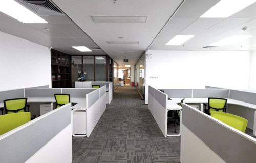 静安区中欣大厦1500平方米精装修急租