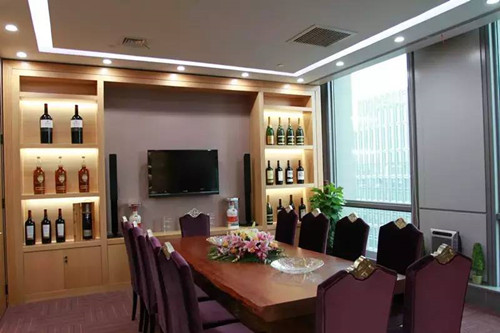 上海建发酒业正式入驻陆家嘴世纪金融广场