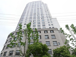 上海公寓新楼盘，滨江沿线整层豪装大平层豪宅