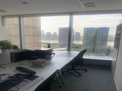 905室有492平米办公室出租，租金含含物业含税全包