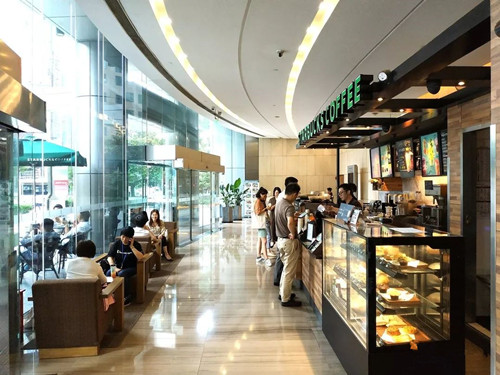 黄浦办公室出租，拥有众多标志性酒吧和餐厅的新天地