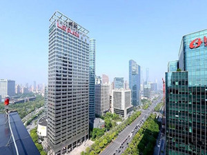 浦东写字楼出租，办公室装修精美，另有办公家具