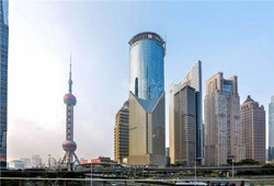 浦东商务楼：浦东区银城中路200号，上海租写字楼