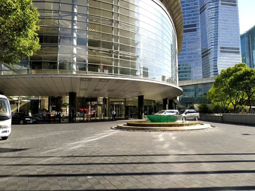 上海出租办公楼，浦东新区陆家嘴银城中路200号