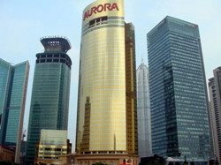 上海甲级写字楼外观图，陆家嘴商务楼
