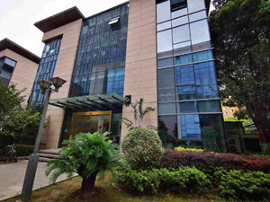 嘉定区独栋办公楼出售，毗邻4A景区古猗园，地理位置和交通都不错